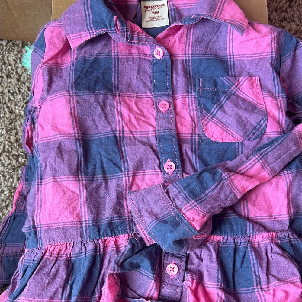 Arizona Jean Company Pink and Blue Plaid Button Down Shirt